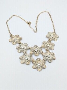 Claire's Y2K flower faux pearl bib chain necklace